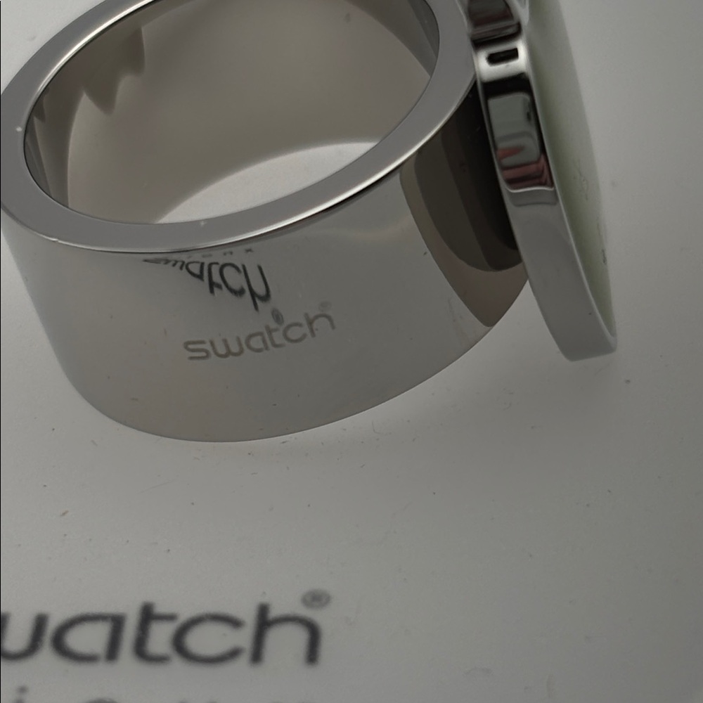 Swatch Bijoux Fructus Apple Stainless Steel & Resin Ring - size 7 - Picture 3 of 6